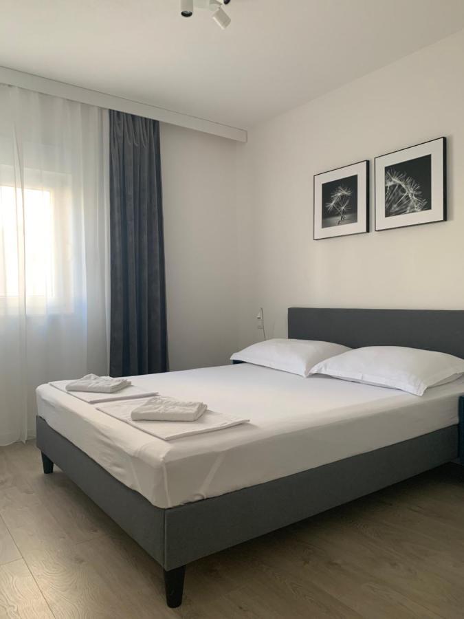Villa Luxuria Baška Voda Eksteriør billede