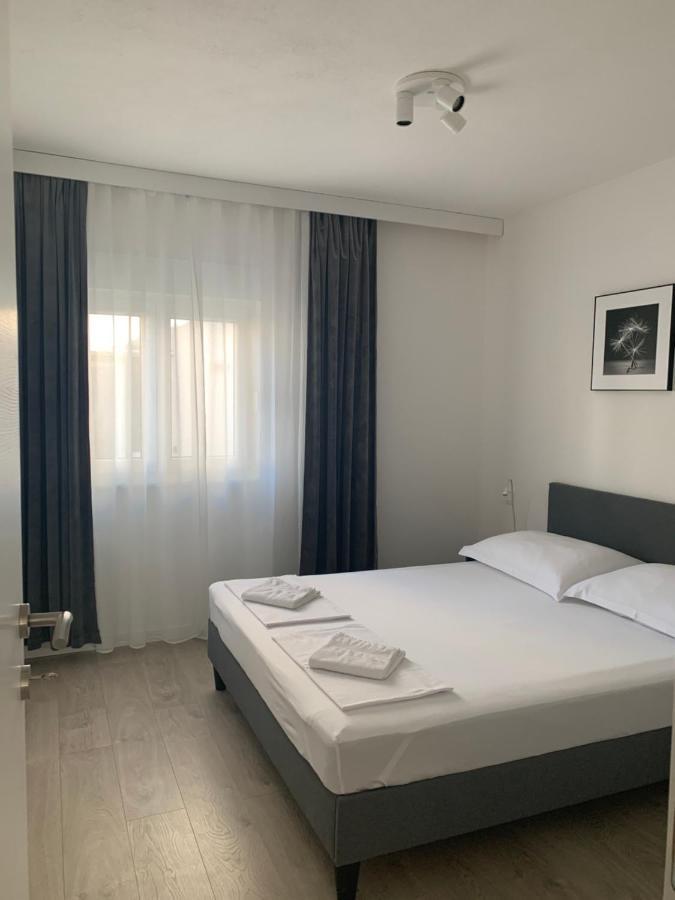 Villa Luxuria Baška Voda Eksteriør billede