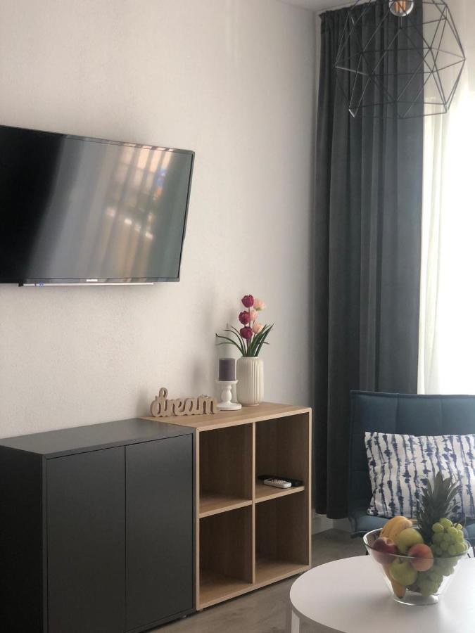 Villa Luxuria Baška Voda Eksteriør billede