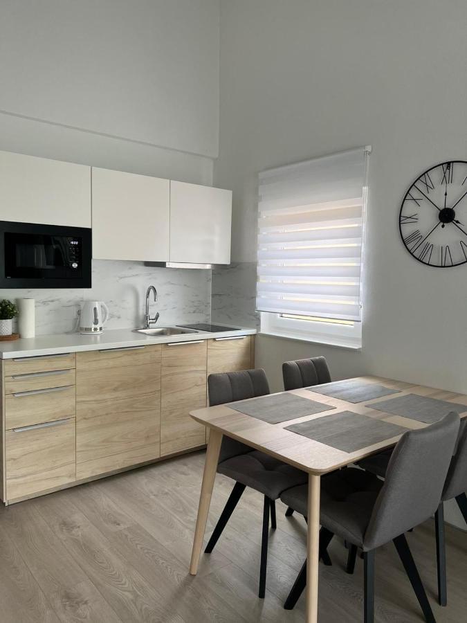 Villa Luxuria Baška Voda Eksteriør billede