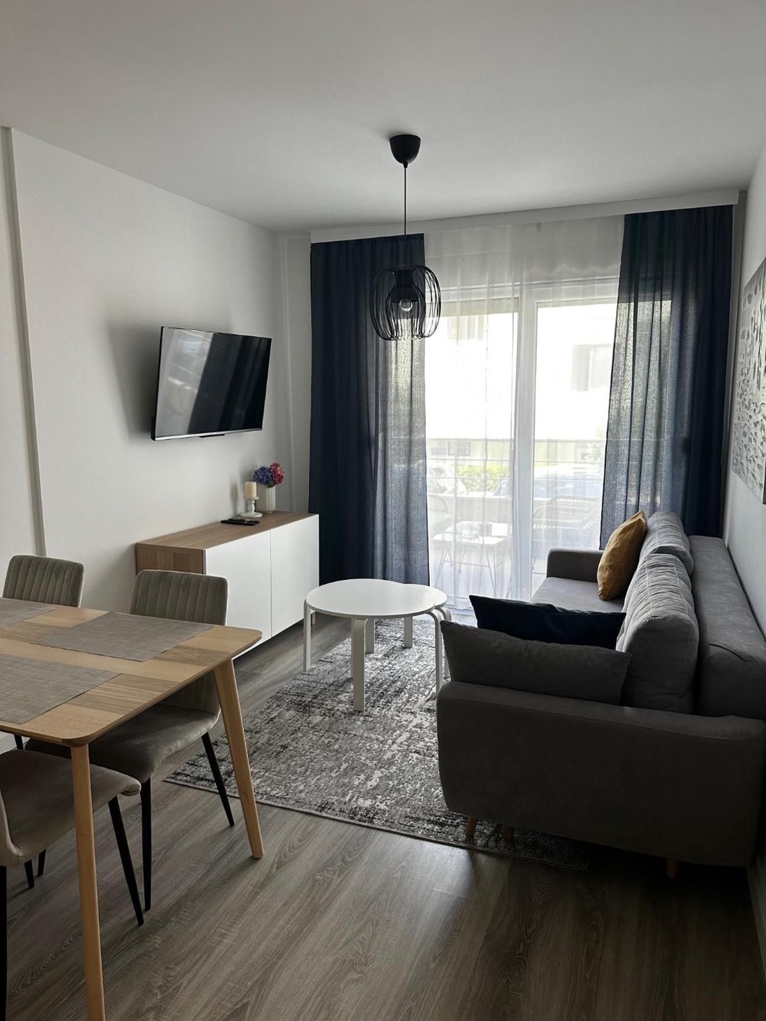 Villa Luxuria Baška Voda Eksteriør billede
